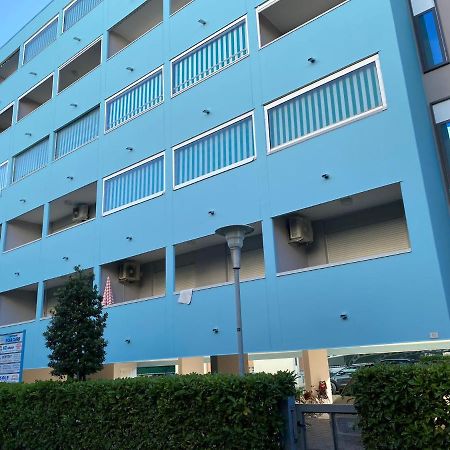 ビビオーネIsola Claraアパートメント エクステリア 写真
