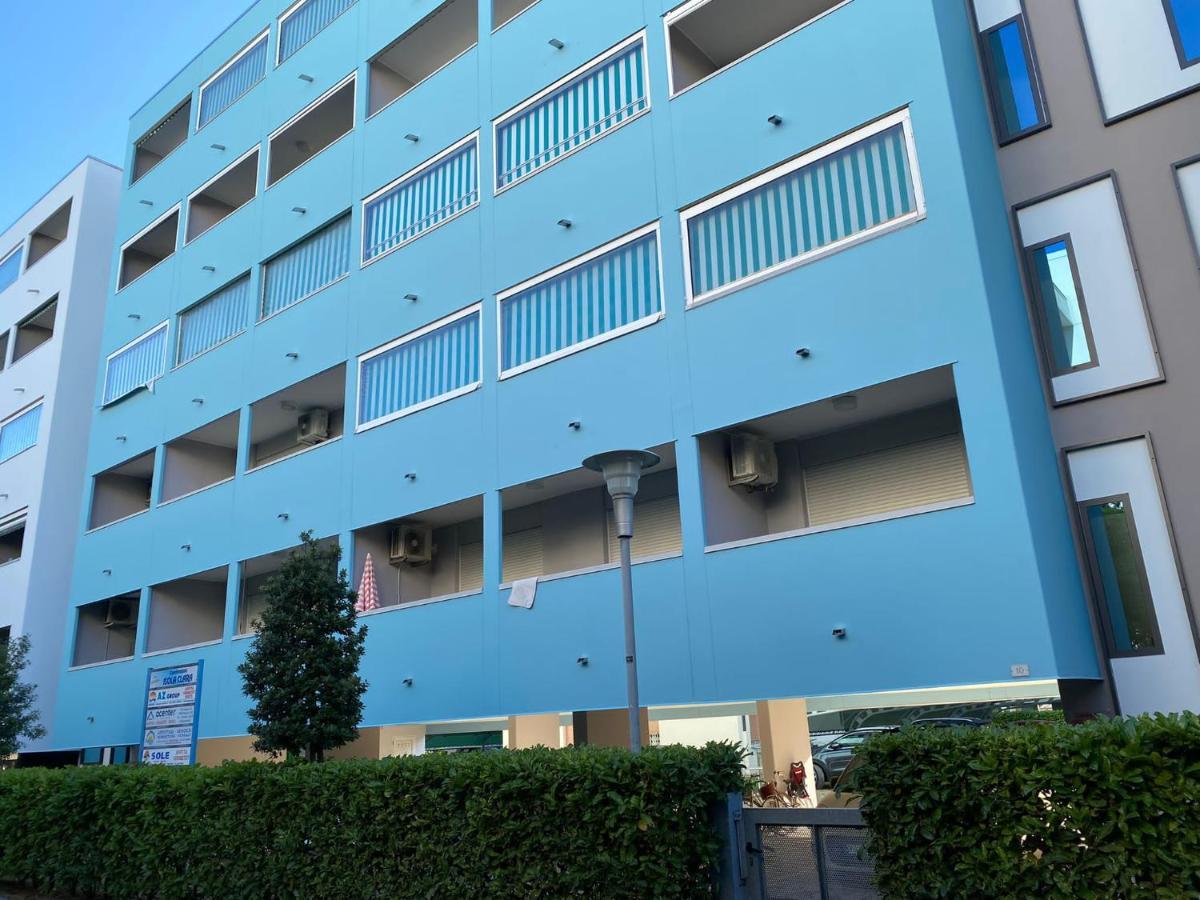 ビビオーネIsola Claraアパートメント エクステリア 写真